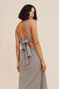 AMELIA SQUARE NECK DRESS - | POSSE Online